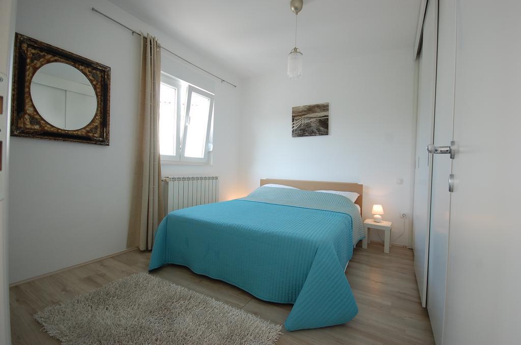Apartments Curicta 1 Krk Town Exterior photo